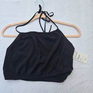 New with tag, cropped black shirt Small